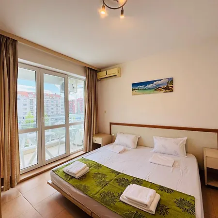 Apartman Sunny House 204 One Bedroom *